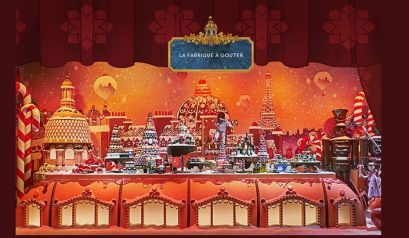 Most Beautiful Christmas Windows Displays in Paris ➤To see more Interior Design Shop ideas visit us at http://interiordesignshop.net/ #interiordesignshop #bestshops #bestinteriordesignshops @intdesignshop