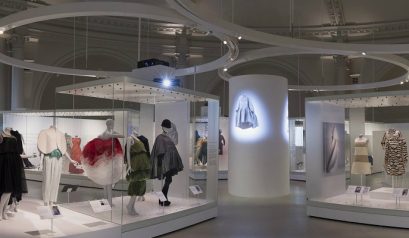 12 Fashion Museum Exhibits That You Must Visit This Summer ➤ To see more news about the Interior Design Shops in the world visit us at www.interiordesignshop.net/ #interiordesign #homedecor #interiordesignshop #shopping @interiordesignshop @bocadolobo @delightfulll @brabbu @essentialhomeeu @circudesign @mvalentinabath @luxxu @covethouse_