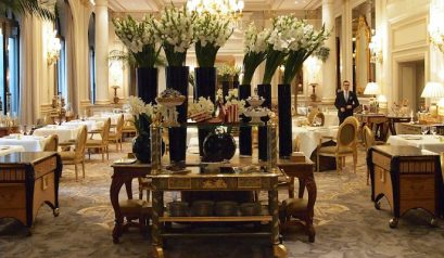 Most Amazing Restaurant Interior Design From 2017 By CovetED Magazine ➤ To see more news about the Interior Design Shops in the world visit us at www.interiordesignshop.net/ #interiordesign #homedecor #interiordesignshop @interiordesignshop @bocadolobo @delightfulll @brabbu @essentialhomeeu @circudesign @mvalentinabath @luxxu @covethouse_